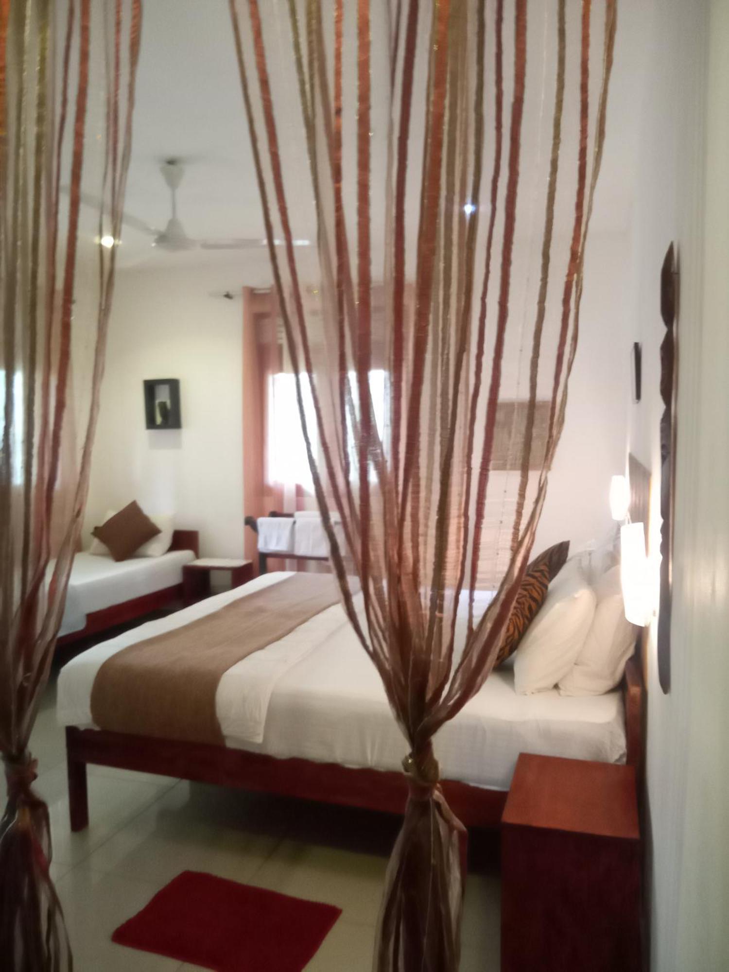 Vidisa Villas Hikkaduwa Exterior foto